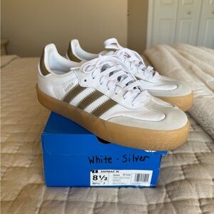 Adidas Sambae white leather/metallic silver size 8.5 M women’s